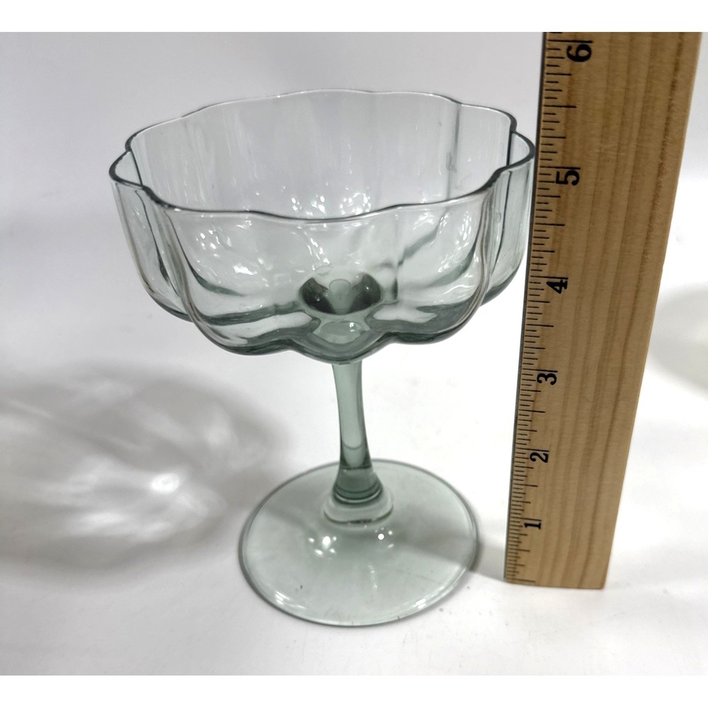 Signature Glassware Scalloped Coupe Glasses light green New The Spring Shop - Picture 6 of 9